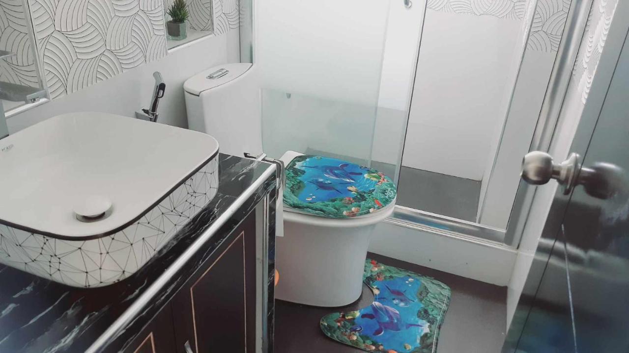Avana Hills Boracay Prime Premiere Apartment *